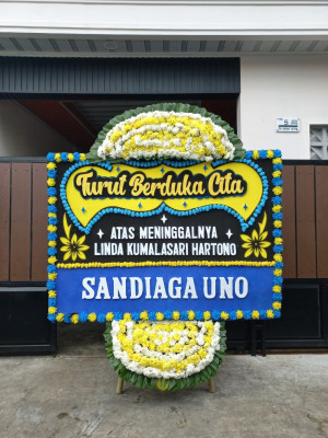 Papan Bunga Duka di Tumpung Ulung